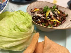 -蕉叶·泰国歌舞风情(世贸店)