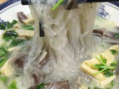 -鸭小妹鸭血粉丝(老门东店)