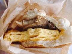 鸡排厚蛋烧双层帕尼尼咖啡-肯德基(安定门店)