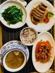-明宇集团·积木枝芽母婴健康管理中心(天府店)