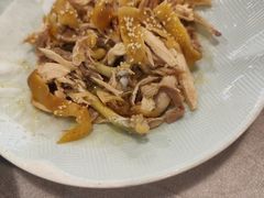 -明本湛江鸡•海鲜小厨(陈家祠店)