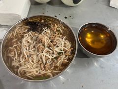 -正宗杨记普洱酸醋米线(总店)