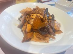 -京味斋·北京烤鸭(华威桥北工大店)