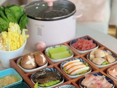 -雪梅月子中心(华侨城店)