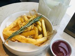 -伊斯坦布尔土耳其清真咖啡餐厅