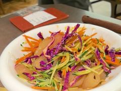 -锅飘飘·东北铁锅炖(雨花客厅店)