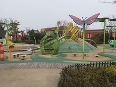 -季高兔窝窝亲子园(上海薰衣草公园店)