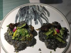 黑松露墨鱼菌菇饭-蜜桃花开·中西融合菜E&W(南长街店)