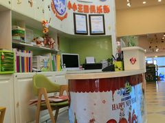 -小小王国亲子游泳俱乐部(锦辉中心)