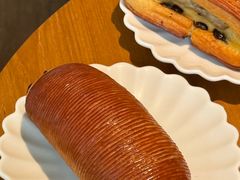 -VERIE BAKEHOUSE