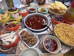 -顶上头·螺蛳火锅(五一新村店)