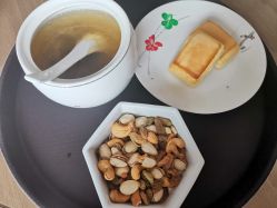 -臻康乃馨月子中心(集美店)