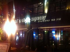Shanghai&nbsp;Brewery(虹梅路店)-Shanghai Brew House上海啤酒工坊(老外街店)