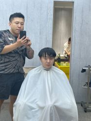 -禾曼造型
