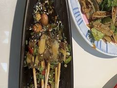 -嗨辣小聚·盘锦河蟹·海鲜烧烤龙虾(盘锦十年好店)