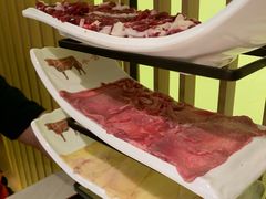 -左庭右院鲜牛肉火锅(浦江欢乐颂店)