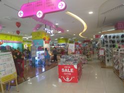 -孩子王童乐园(西安盛龙店)