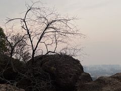 -宝石山