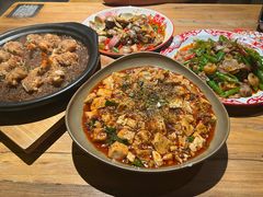 -破三川·新川菜(静安大融城店)
