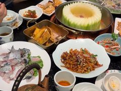 -得意咚瓜·顺德鱼生·冬瓜火锅(深圳首店)