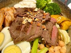 烤牛肉能量碗-云庭咖啡厅· 中航泊悦酒店(虹桥T2店)