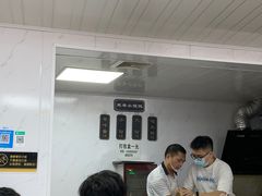 -荣巷小馄饨(荣巷店)