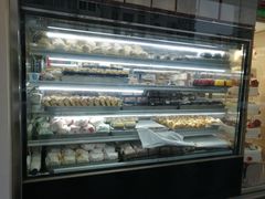 面包甜点陈列柜-爱德顺糕点食屋(利民道店)