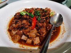 -铜锣湾·有麝自然香(渝北财富中心店)