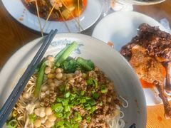 -丁丁猫重庆小面(徐州路店)