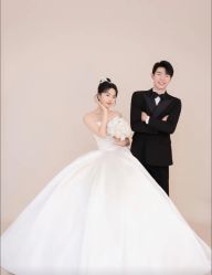 -雅云婚纱摄影工作室旗舰店