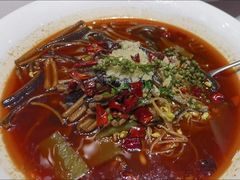 -梦都海鲜酒家(万达广场江桥店)