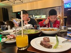 -卡佩罗意大利餐厅及酒吧Al Cappello Trattoria