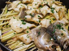 香茅啫鲈鱼-粤·啫啫