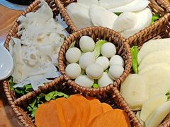 -塔兰齐新疆孜然火锅(鲤鱼山路店)