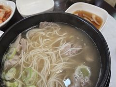 -釜山豚骨汤饭(芝罘万达广场店)