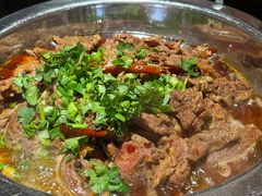 -大众跷脚牛肉馆·非遗传承单位(峨眉山店)