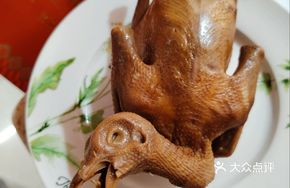 Red-Braised Squab at Guangming Hostel