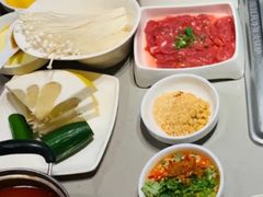 -海底捞火锅(漕宝路店)
