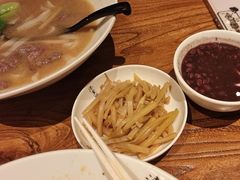 -漆黑觉米粉(三里屯店)