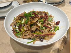 -金太阳海鲜烧烤·本地人餐厅(星海公园店)
