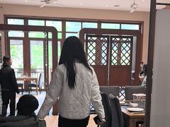 -黔蘑菇四季餐厅(观山湖店)