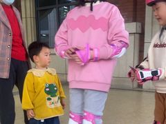 -极致童蒙轮滑运动中心(五环店)