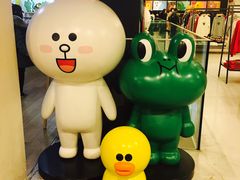 -LINE FRIENDS Garosu-gil Flagship Store