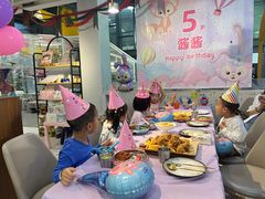 -萨卡屋亲子乐园·餐厅(龙山万物工场店)