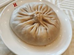 蟹黄汤包-怡园饭店-餐厅(四望亭店)