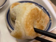 路边边熨斗糕-正南齐北·老街糯米团(洪崖洞店)