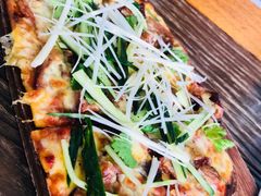 北京烤鸭披萨-The BREW·酿餐厅(浦东嘉里大酒店)