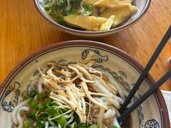 -再回首鸡肉米线(人民路一店)