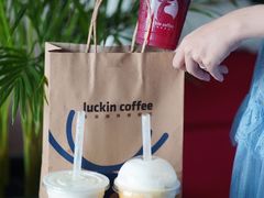 -瑞幸咖啡(皇城广场店)