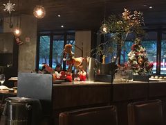 大堂-Carbon莫卡哆·意大利复古集市餐厅(杭州大厦店)